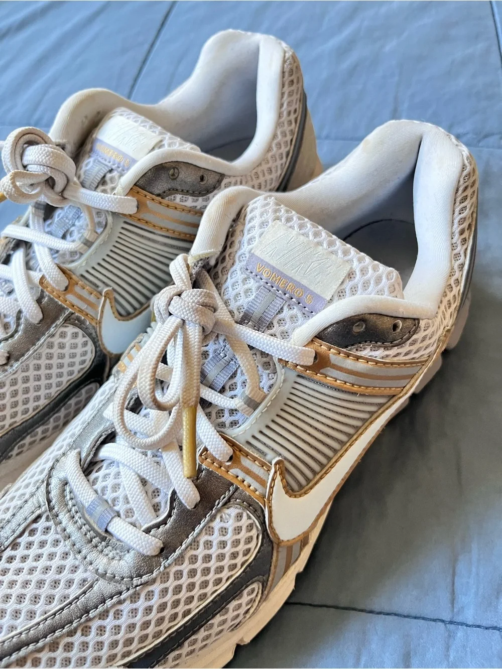 Nike zoom vomero 5  sneakers
